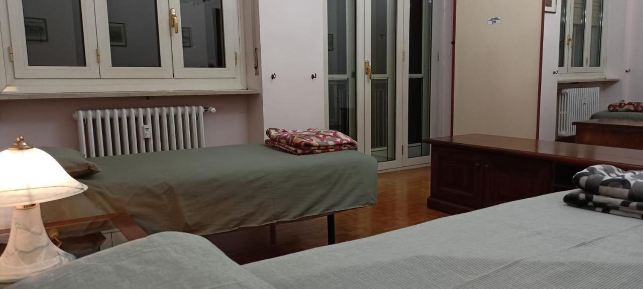 Apartament Casa Caty Pinerolo Zewnętrze zdjęcie