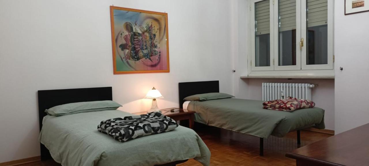 Apartament Casa Caty Pinerolo Zewnętrze zdjęcie